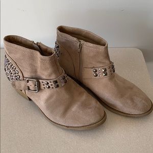 Maurices Ankle Boot